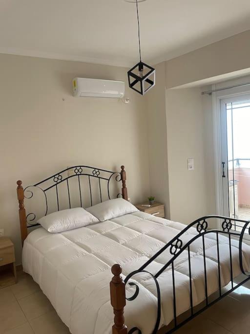 Mr. Sergio Apartment Ampavris Exterior foto
